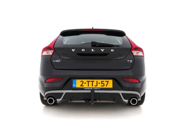 Volvo V40 (2014) thumbnail 6