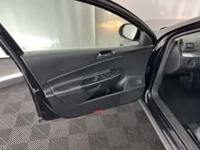 Volkswagen Passat (2006) thumbnail 20