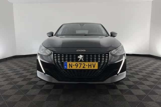 Peugeot 208 (2021) thumbnail 3