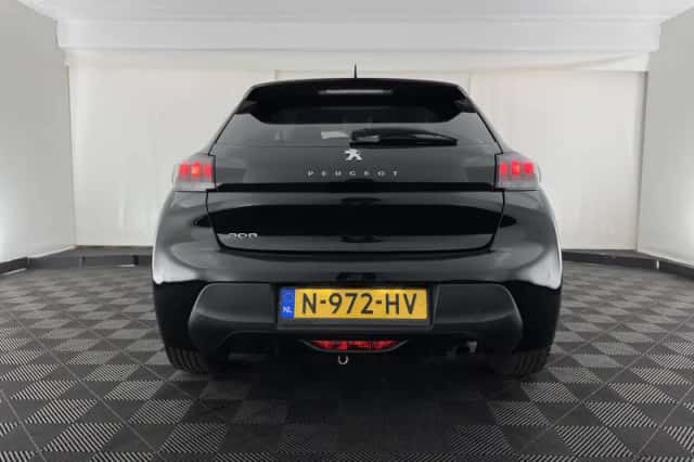 Peugeot 208 (2021) thumbnail 6