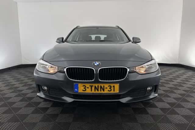 BMW 3-Serie (2014) thumbnail 3