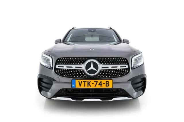 Mercedes-Benz GLB-Klasse (2023) thumbnail 3