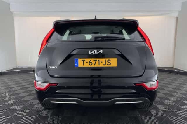 Kia Niro EV (2023) thumbnail 6