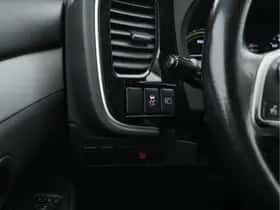 Mitsubishi Outlander (2014) thumbnail 19