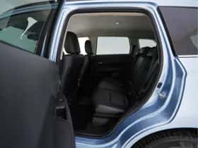 Mitsubishi Outlander (2014) thumbnail 10