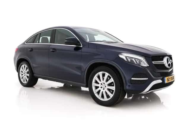 Mercedes-Benz GLE (2016) thumbnail 1