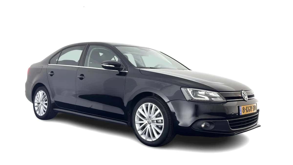 Volkswagen Jetta (2013) — foto 1