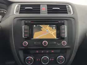 Volkswagen Jetta (2013) thumbnail 13