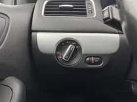 Volkswagen Jetta (2013) thumbnail 18