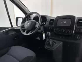 Opel Vivaro thumbnail 8