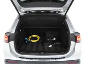 Mercedes-Benz EQA thumbnail 11