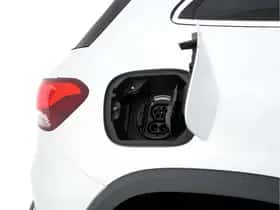 Mercedes-Benz EQA thumbnail 36