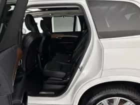Volvo XC90 (2019) thumbnail 11