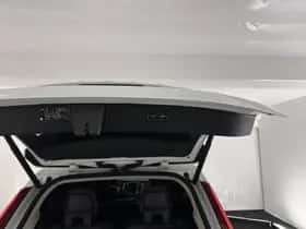 Volvo XC90 (2019) thumbnail 29