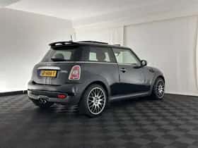 MINI Cooper S (2007) thumbnail 6