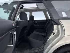Subaru Outback thumbnail 11