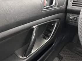 Subaru Outback thumbnail 22