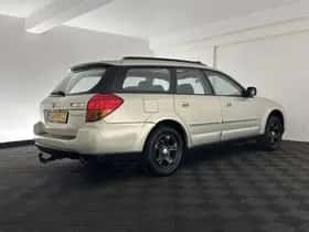 Subaru Outback thumbnail 7