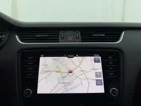 Škoda Octavia (2018) thumbnail 14