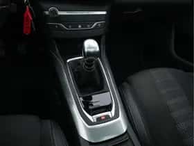 Peugeot 308 (2020) thumbnail 14