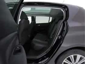 Peugeot 308 (2020) thumbnail 10