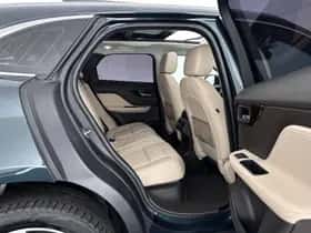 Jaguar F-Pace (2019) thumbnail 12