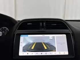 Jaguar F-Pace (2019) thumbnail 15