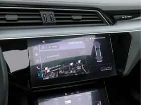 Audi e-tron (2019) thumbnail 16