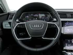 Audi e-tron (2019) thumbnail 17