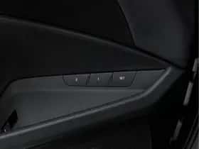 Audi e-tron (2019) thumbnail 23
