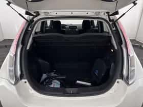 Nissan Leaf (2016) thumbnail 11