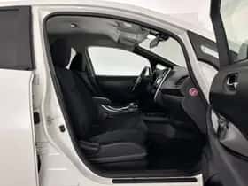 Nissan Leaf (2016) thumbnail 13