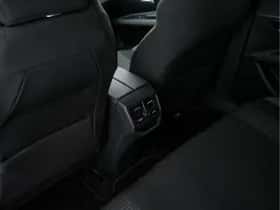 Peugeot 3008 (2019) thumbnail 21