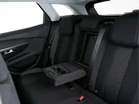 Peugeot 3008 (2019) thumbnail 22