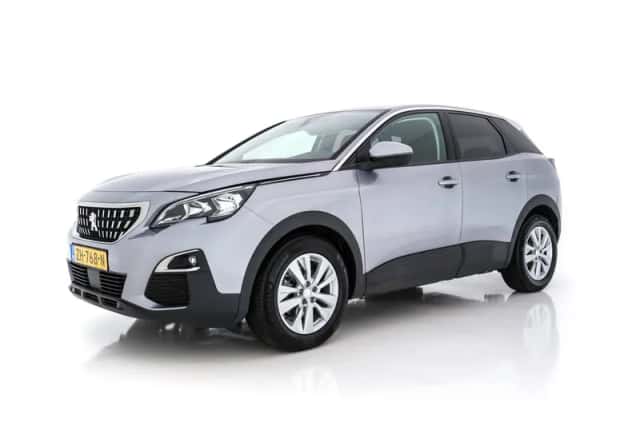 Peugeot 3008 (2019) thumbnail 4