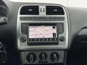 Volkswagen Polo (2015) thumbnail 14