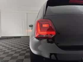 Volkswagen Polo (2015) thumbnail 22