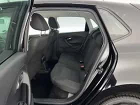 Volkswagen Polo (2015) thumbnail 10