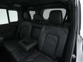 Land Rover Defender (2023) thumbnail 27