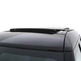 Land Rover Defender (2023) thumbnail 8