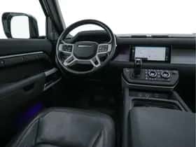 Land Rover Defender (2023) thumbnail 9