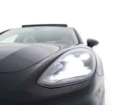 Porsche Panamera (2018) thumbnail 38