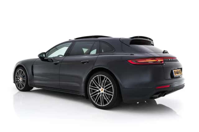 Porsche Panamera (2018) thumbnail 5
