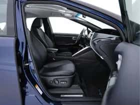 Toyota Mirai (2017) thumbnail 11