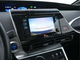 Toyota Mirai (2017) thumbnail 15