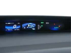 Toyota Mirai (2017) thumbnail 16