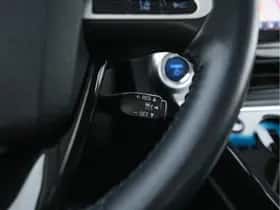 Toyota Mirai (2017) thumbnail 18