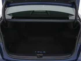 Toyota Mirai (2017) thumbnail 10