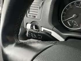 Škoda Octavia (2012) thumbnail 18