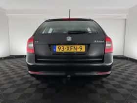 Škoda Octavia (2012) thumbnail 6